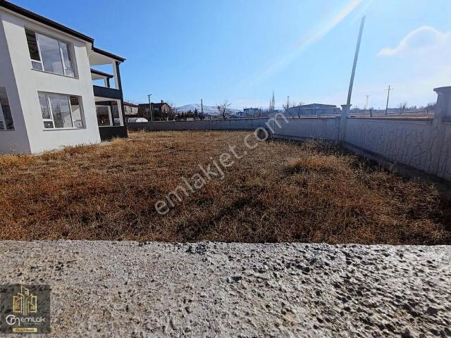 Sazlıca Yeni Mahallede Satılık Villa, Cm Emlaktan