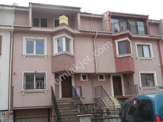 Sazova Mah. Elmalı Konaklarında Müstakil Villa
