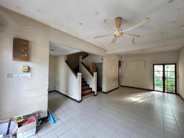 SD 13 Super Deal 2 Storey House22x75 Basic Unit Below Market