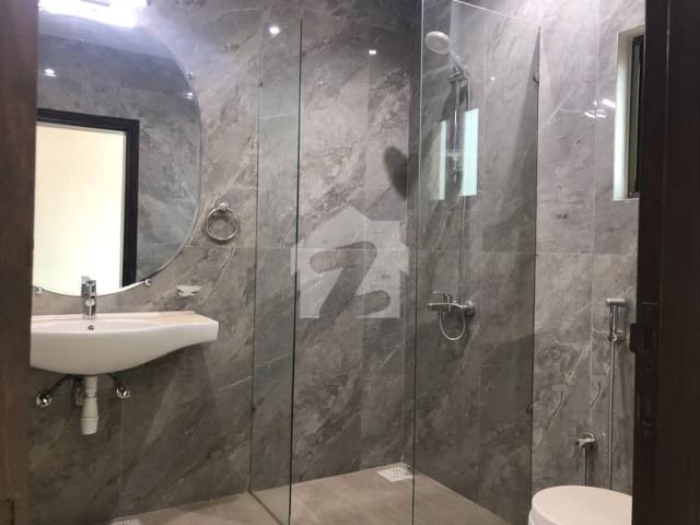 SD Villa Best Location In ASKARI Six House For Sale