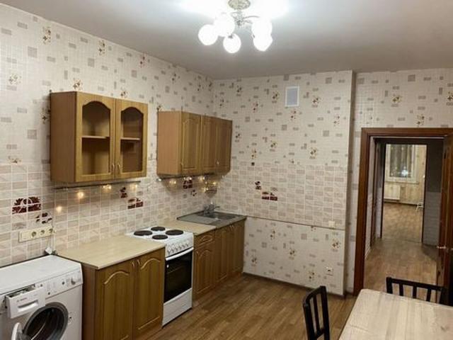 Сдаю комнату и студию, 1 2 3к квартиру любой срок: Городовиковск