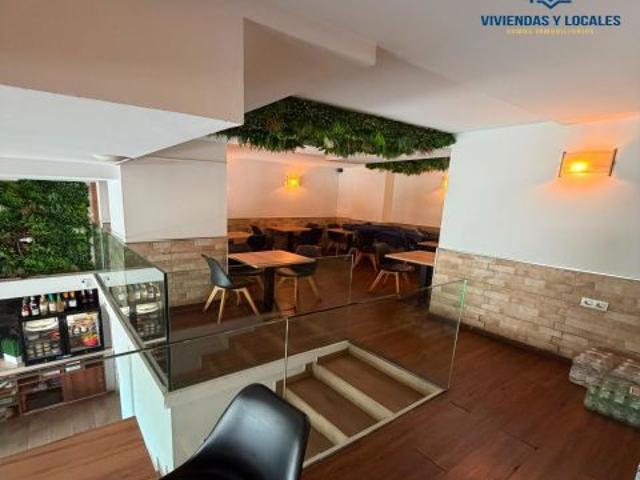 SE TRASPASA NEGOCIO DE HOSTELERIA TOTALMENTE INSTALADO Y FUNCIONANDO CON LICENCIA DE RESTAURANTE Y T