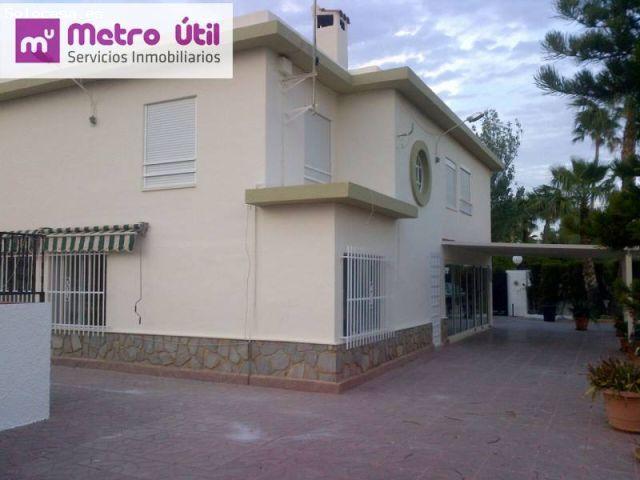 SE VENTA CHALET EN PEÑA DE LAS AGUILAS