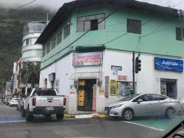Se vende 2 casas en pleno centro de Baños de agua Santa Casa en Venta en Baños Baños