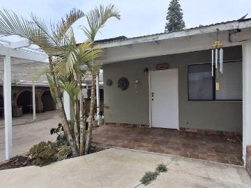 Se vende terreno comercial de 1600 m? a una cuadra del Hotel Rosarito Beach
