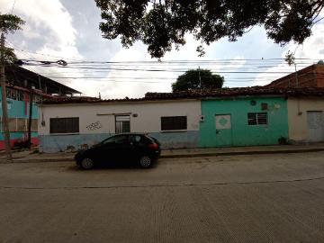 SE VENDE TERRENO CON CONSTRUCCION EN EL CENTRO ORIENTE DE TUXTLA GUTIERREZ