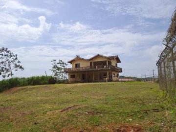 Se Vende Terreno de 2,400 Mts2 en Nuevo Emperador