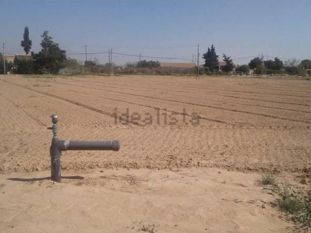 Se vende Terreno de 6341 M2 en Los Isidros