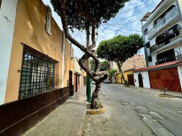 Se vende Terreno en Barranco de 228m2!