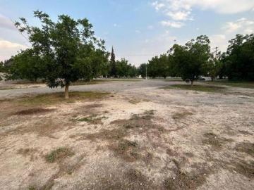 Se vende terreno en el Nogalar del Campestre