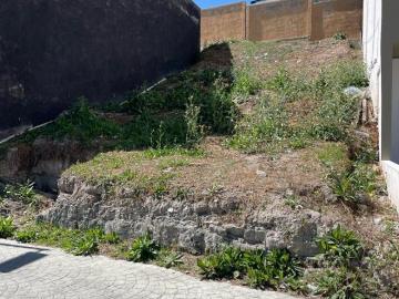 Se vende terreno en Vila Senza