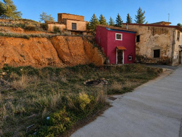 Se vende terreno urbano en Cosuenda