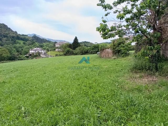 Se vende terreno urbano en Ruesga