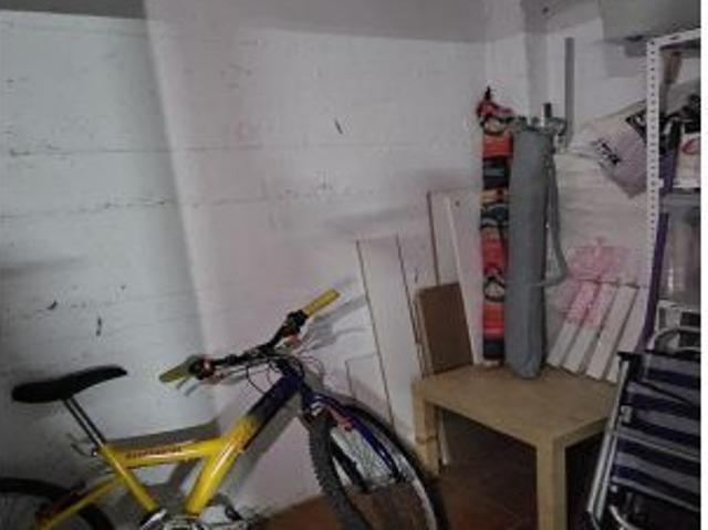 se vende un estudio con garaje y trastero cerca de la playa La Mata Torrevieja