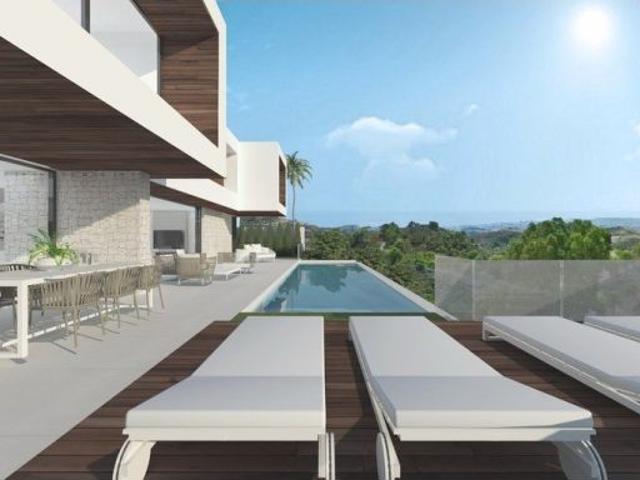 se vende villa para construir en las lomas de mijas
