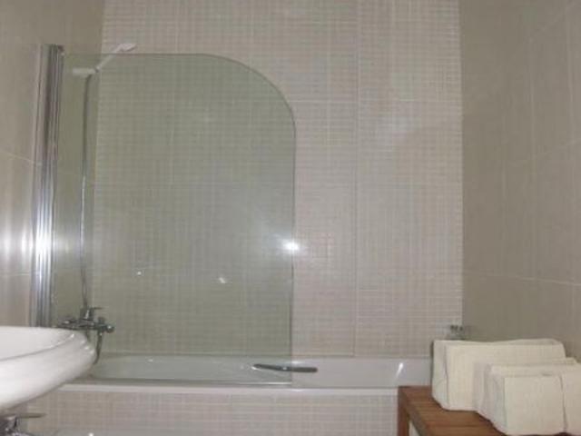 SE VENDE VIVIENDA DE 4 DORMITORIOS, ARRENDADA. PRODUCTO EN RENTABILIDAD