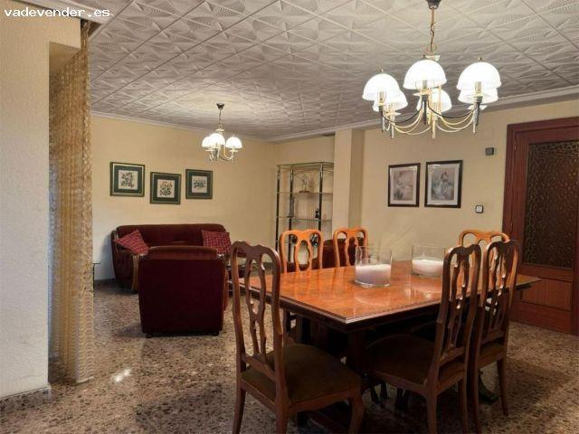 Se vende vivienda en el centro histórico de Valencia