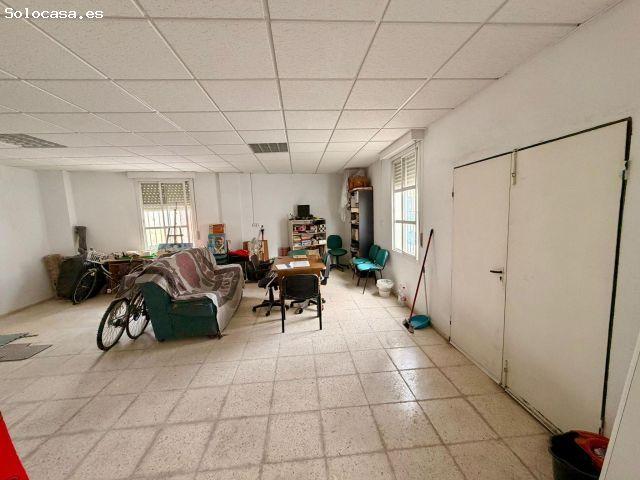 SE VENDE VIVIENDA EN PLANTA BAJA ANTES LOCAL
