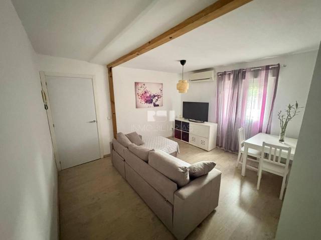 Se vende vivienda reformada en Vallecas