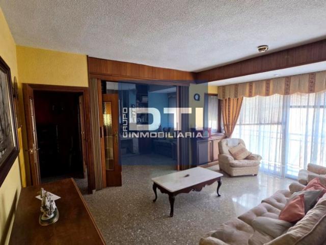 Se vende amplio piso de 156 m² junto a la Catedral de Albacete