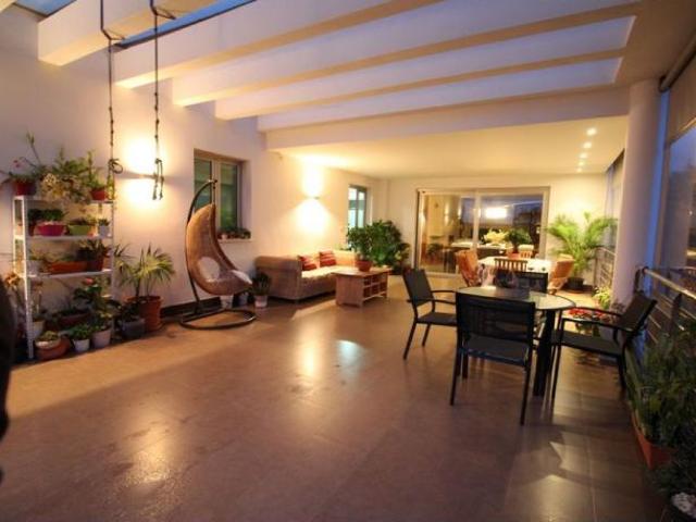 SE VENDE AMPLIO Y LUMINOSO CHALET EN PEÑA LAS AGUILAS