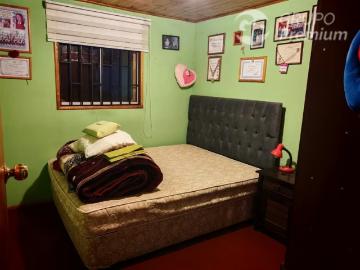 Se vende amplia casa 6D/2B Sector Rauquen Curicó | 6 Dormitorios por 123500. 00 en Curicó