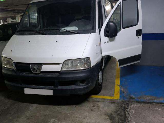 SE VENDE AMPLIA PLAZA DE GARAGE ZONA SANTA CRISTINA