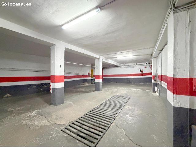 SE VENDE AMPLIA PLAZA DE GARAJE PARA COCHE GRANDE O SUV PLAZA ERAS LA MAGDALENA ZARAGOZA