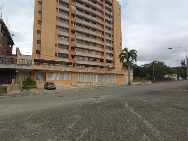 Se Vende apartamento 87m2 2h/2b/1p Balcones Paso Real Charallave 3191