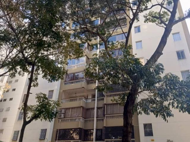 Se vende apartamento 111m2 Montalban III 7940