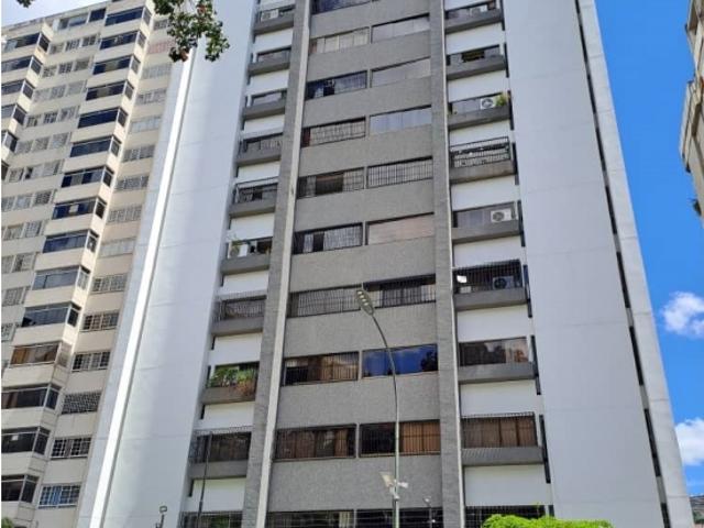 Se vende apartamento 129m2 Santa Fe Norte 7811
