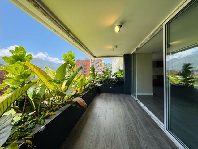 Se vende/alquila apartamento 279m2 3H+S/2.5B+S/3P Las Mercedes
