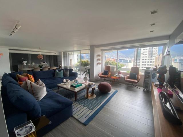 Se vende/alquila apartamento 280m2 Valle Arriba 8762