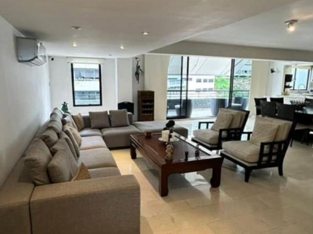 Se vende Apartamento 296m2. 3H+S/3B+S/2P. Las Mercedes