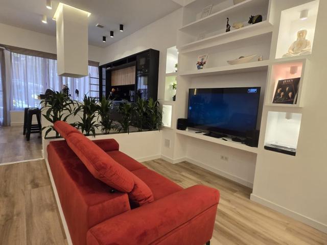 Se vende apartamento turístico con licencia en Valencia