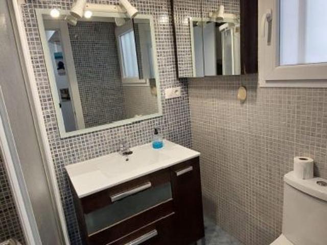 Se vende apartamento, zona Rincón de Loix