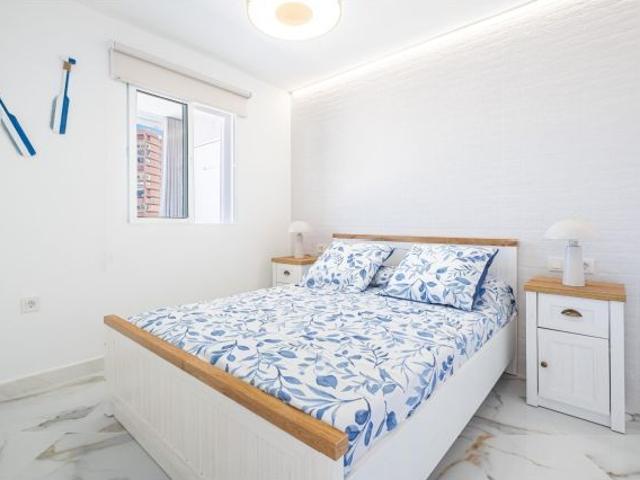 SE VENDE APARTAMENTO CON VISTAS AL MAR