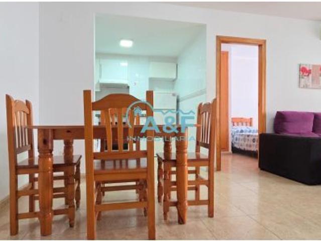 SE VENDE APARTAMENTO DE 2 DORMITORIOS CON TERRAZA EN OROPESA DEL MAR