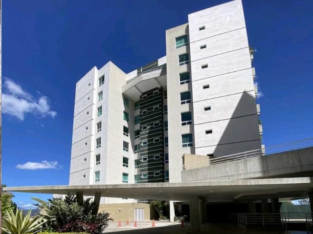 Se vende Apartamento En La Lagunita 102m2 2h/2b/2p