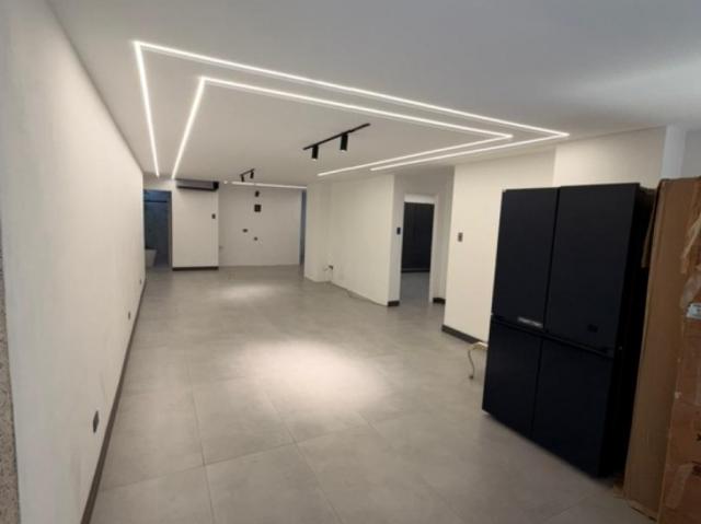 SE VENDE APARTAMENTO EN LOS PALOS GRANDES