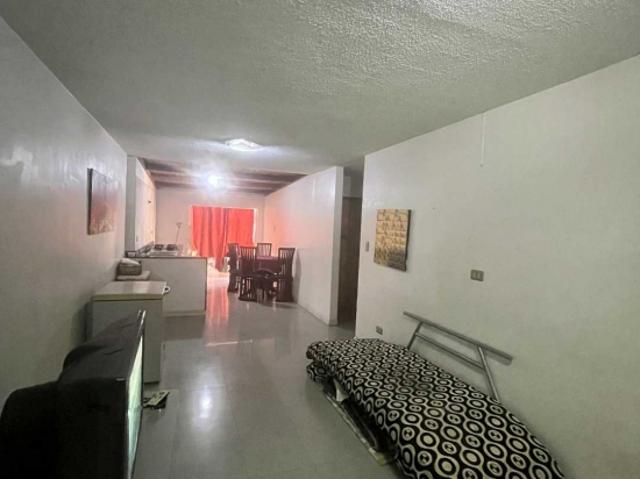 Se Vende Apartamento Planta Baja en Paraparal Res. Buenaventura