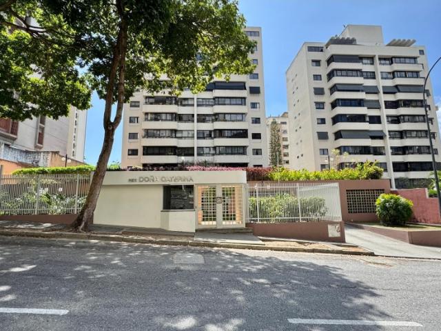 Se vende Apto127m² 3h/2b/3p Terrazas del avila