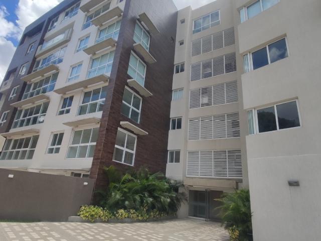 Se Vende Apto en Chulavista 124m2 2h/3b/2p