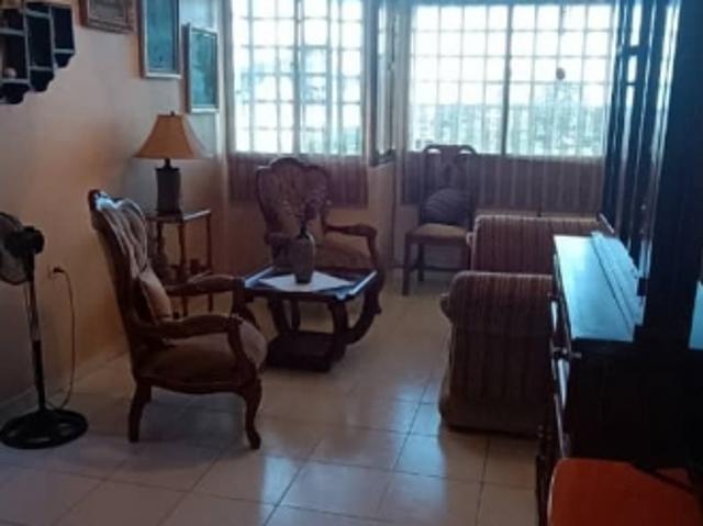 SE VENDE APTO EN LOS GUARITOS VE17 010GRT MTRU