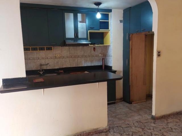 SE VENDE APTO EN PALO VERDE
