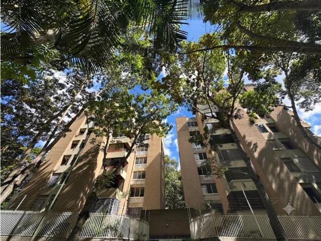 Se vende Apto 165m² 3h/3b/1p Las Esmeraldas