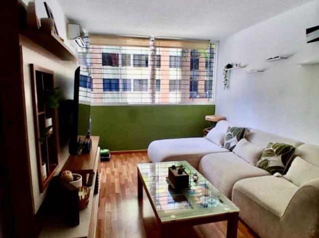 Se vende apto 50m2 1h/1b/1p Los Naranjos Humboldt