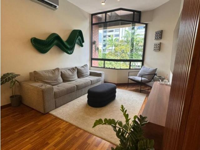 Se vende Apto 81m² 2h/2b/2p Santa Eduvigis