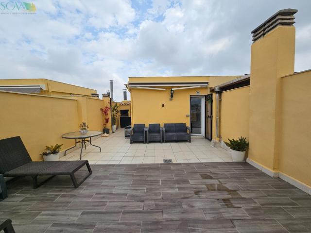 SE VENDE ÁTICO DÚPLEX CON GARAJE EN EL BARRIO DE SAN ROQUE NOVELDA ALICANTE