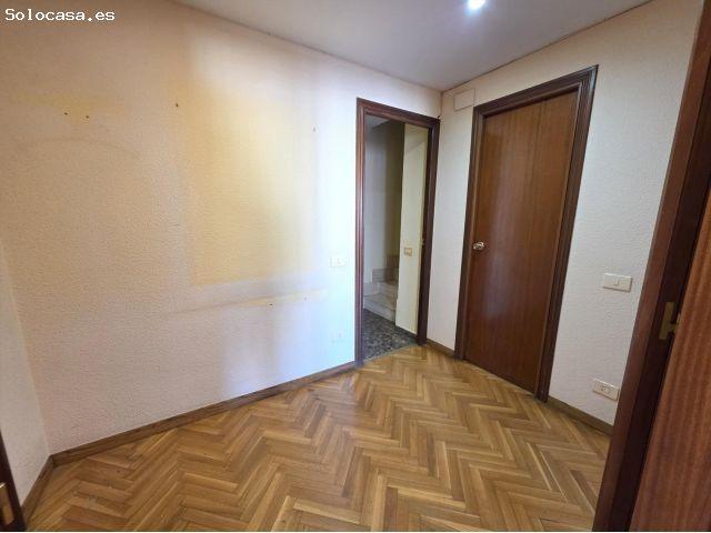 Se vende ático dúplex en avenida Hermanos Bou, junto al Museu